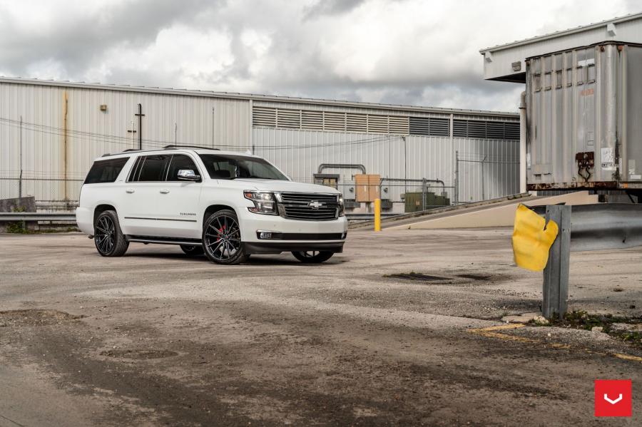  Chevrolet Suburban LTZ on Vossen Wheels (HF6-1) 2019 года  (фото 1 из 12)